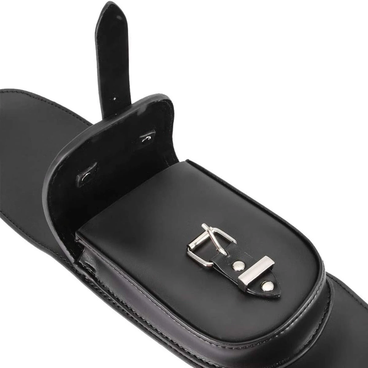 Retro Motorcycle Leather Tank Bag 5 Retro Motorcycle Leather Tank Bag - Image 5