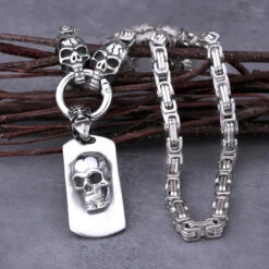 ALR™ Stainless Steel Pirate Skull Pendant Necklace -Gearup Co. Store S96c6f71c3c514eda81e7b2afca0b0de3H
